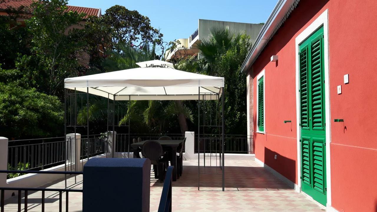 Giardino Labruto Apartment Месина Екстериор снимка