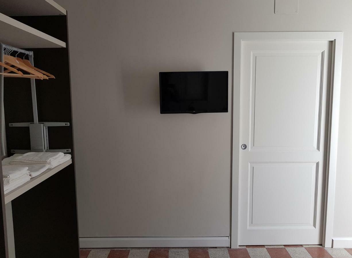 Giardino Labruto Apartment Месина Екстериор снимка