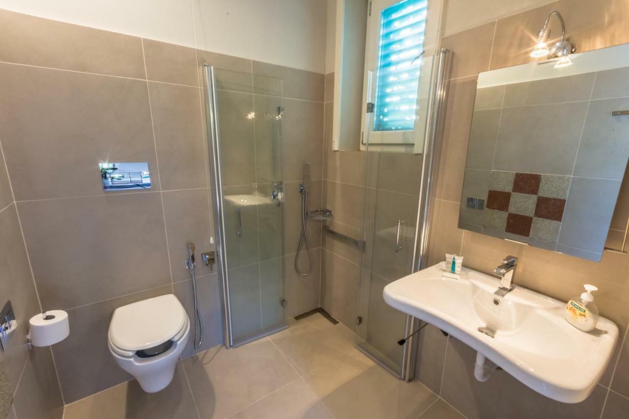 Giardino Labruto Apartment Месина Екстериор снимка